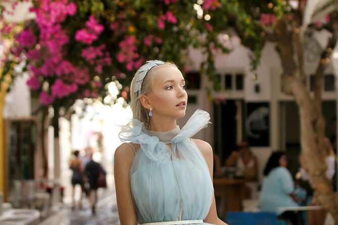 1 Hour Private Photo Session In Mykonos - 1 Hour of Mykonos Town Backdrops Without the Selfie Stress