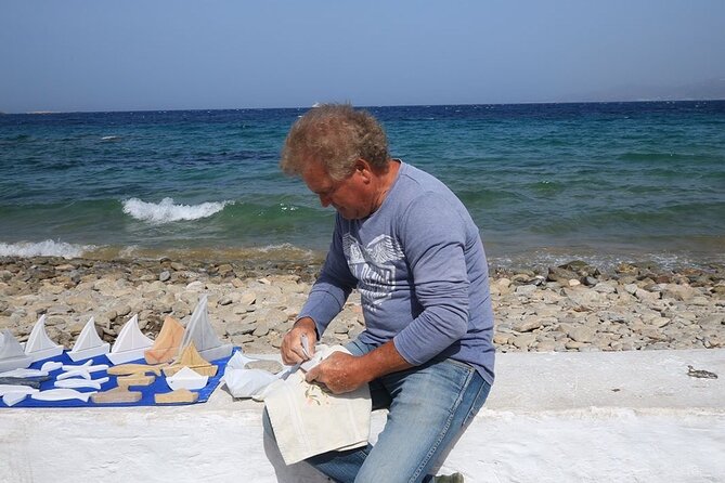 2 Hours Feel Like A Local Walking Tour in Mykonos Town - Paraportiani Church: white walls, five-in-one charm