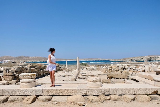 Ancient Delos Tour - Whisper headsets and cash-only extras: what you might pay beyond $96.11