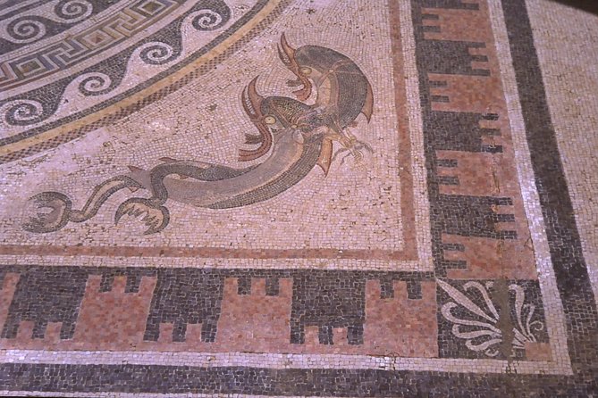 DELOS, the island of god Apollo - Hotel pickup, a 9:00 am start, and what “half-day” really means