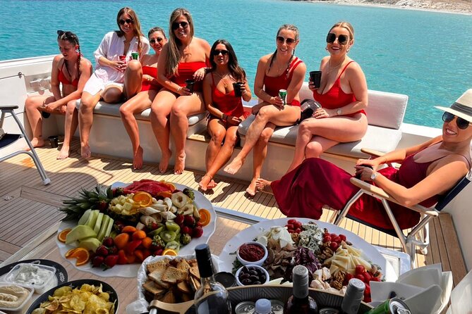 Full Day Private Yacht Cruise in Mykonos on a Ferretti Altura 52s - Your private setup: size, crew, and what’s really included