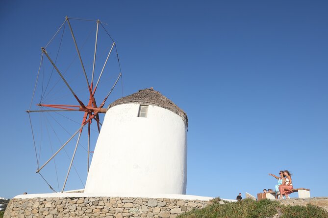 Mini 30minute Photo Shoot at Wind Mills in Mykonos - Why the Windmills Area Works So Well for a Quick Shoot