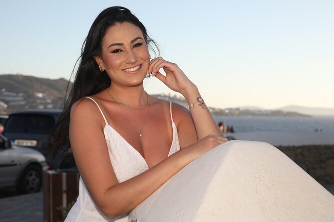 Mini 30minute Photo Shoot at Wind Mills in Mykonos - Getting There: Meeting at Mythowindmills and Staying Flexible