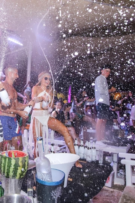 Mykonos: Best Beach Clubs Crawl Day Party - Super Paradise Beach: famous for a reason