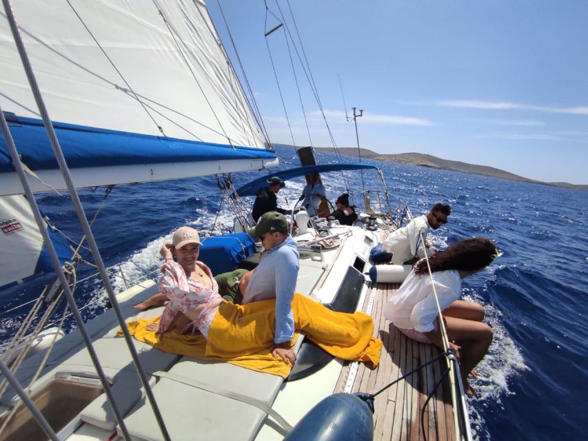 Mykonos: Delos and Rhenia Full-Day Sailing Cruise with Meal - Lunch on board: Greek flavors, not sad cruise food