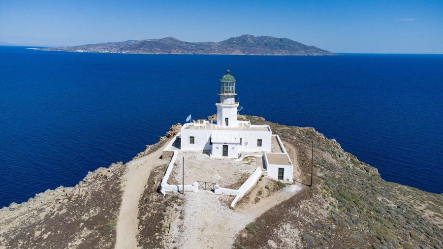 Mykonos: Island and Beaches Private Tour by Car - Elia, Kalo Livadi, and Super Paradise Beaches: Three Beach Styles