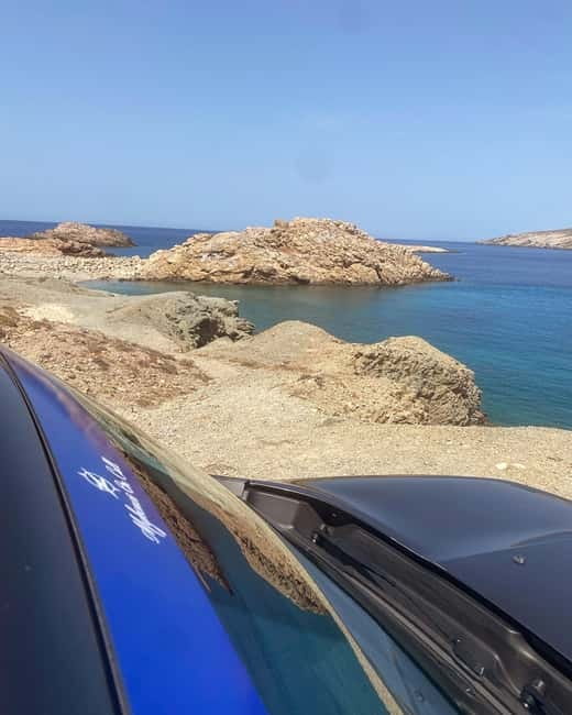 Mykonos: Private Island Tour with local guide -Jeep Renegade - Guides and flexibility: what you’re really paying for
