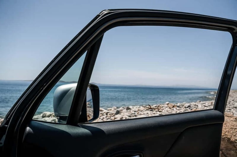 Mykonos: Private Island Tour with local guide -Jeep Renegade - Pickup anywhere, then a fast start from the Faros Lighthouse area