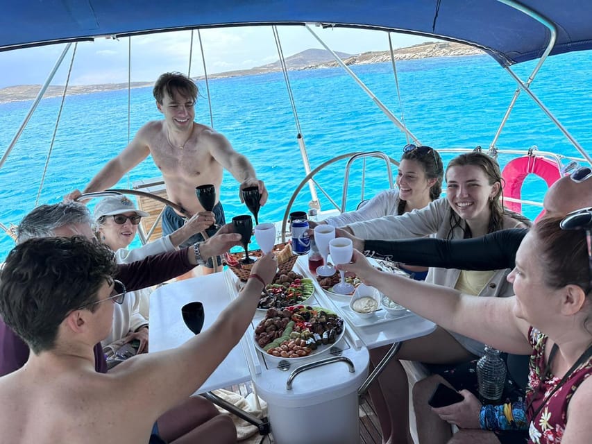 Mykonos: Rhenia Island Sunset Cruise with Transfer and Meal - Why the Mykonos–Rhenia format works so well