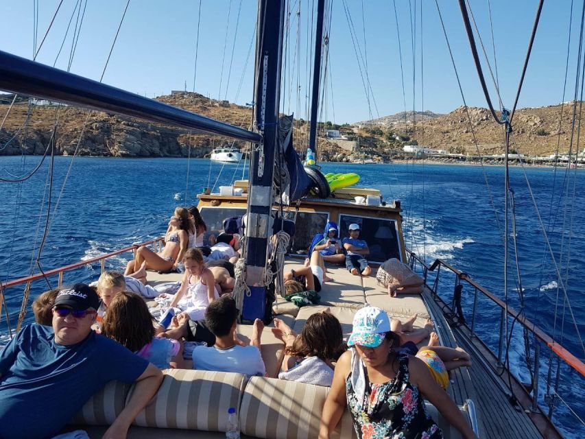 Mykonos: South Beaches Cruise - Super Paradise practical notes: crowds, shade, and where to set up