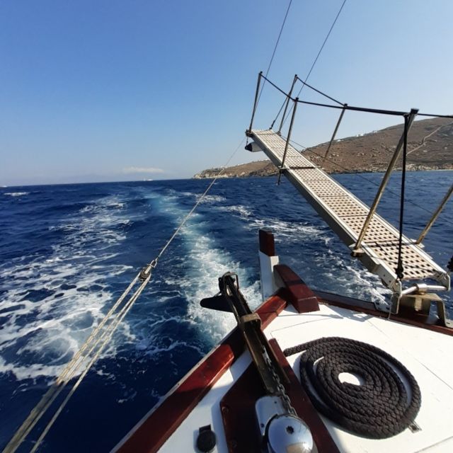 Mykonos: Sunset Boat Trip with Snacks and Drinks - Weather, Wind Limits, and What to Do With That Information