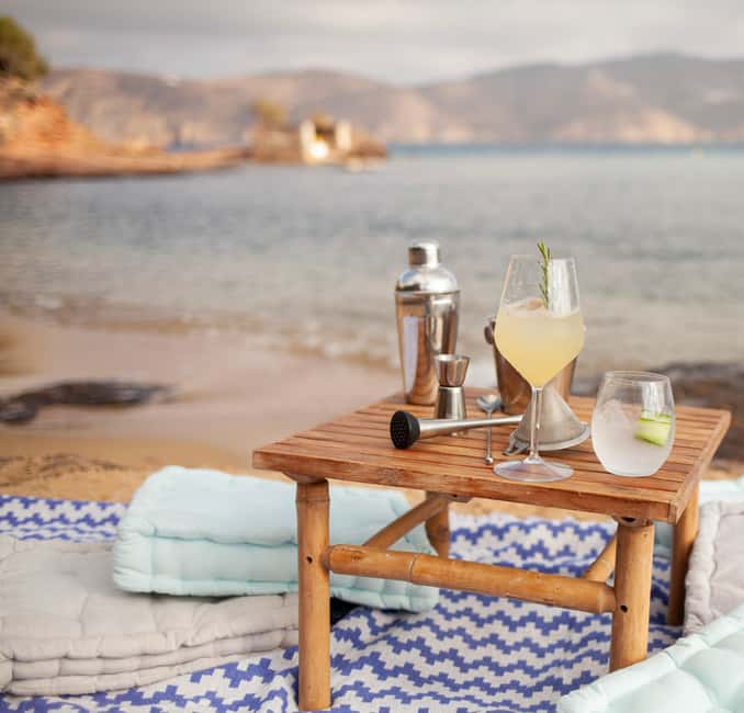 Mykonos: Sunset Cocktail Making Class on a Secluded Beach - Key reasons this sunset class is worth your time