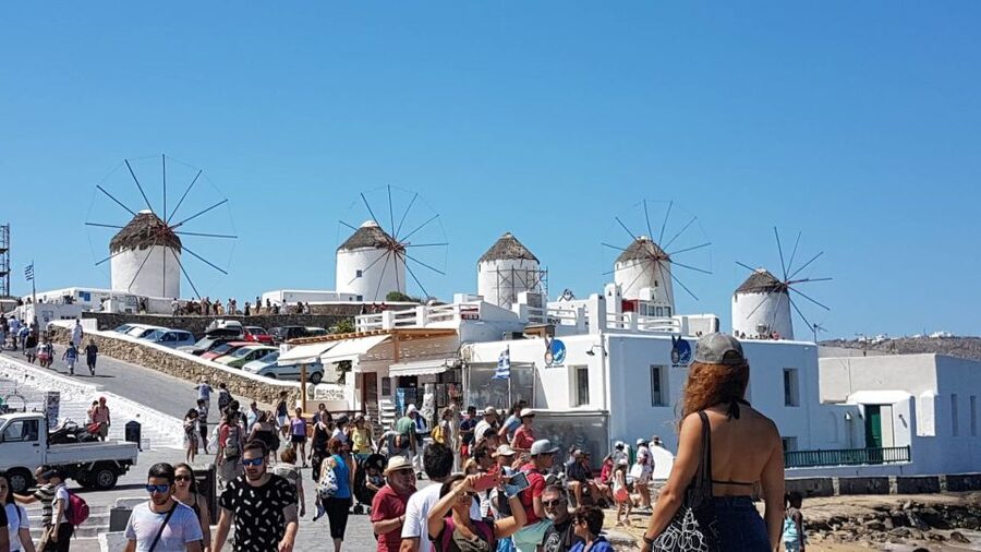 Mykonos Walking Tour - Wrapping Up at Agios Nikolaos (Your Last Big Sight)
