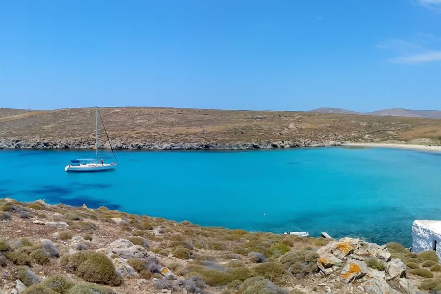Mykonos: Yacht Cruise to Rhenia and Guided Tour of Delos - Price and logistics: how to judge whether it’s worth $141