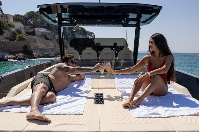 Private 5-Hour Cruise on Brand-New Luxury Yacht in Mykonos (Para Voce) - A Private Yacht Day on Para Voce: Crowd-Free Mykonos in 5 Hours
