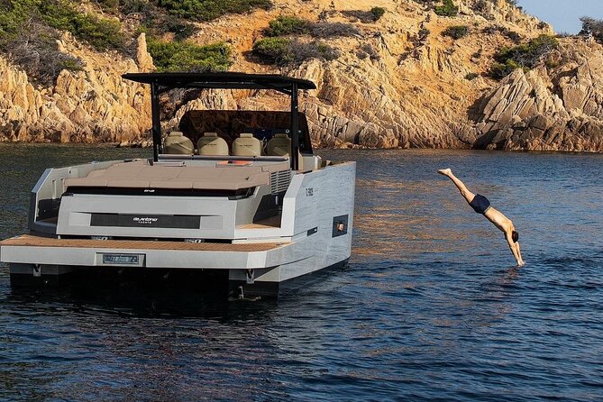 Private 5-Hour Cruise on Brand-New Luxury Yacht in Mykonos (Para Voce) - Pickup, Tender Boats, and How the Day Runs