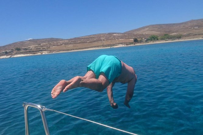 Private sailing cruise-Mykonos Southern Beach Hopping withLunch - Snorkeling gear provided: less packing, more time under the surface