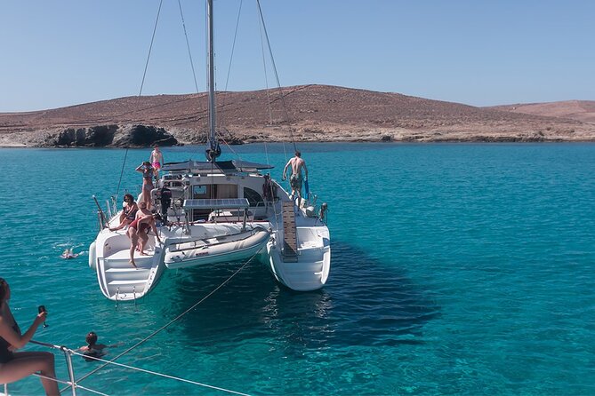 Semi Private Cruise with luxury Catamaran in Delos and Rhenia islands - Sailing Out of Mykonos: The White-and-Blue Cruise Feeling