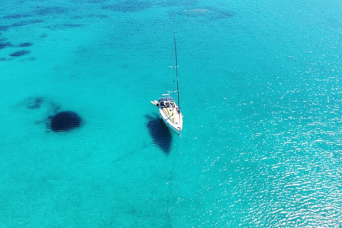 Small group,pass by Delos,swim in Rhenia,snap LVenice, free trans - Crew matters: why Captain Evangelos and Spiros get credit