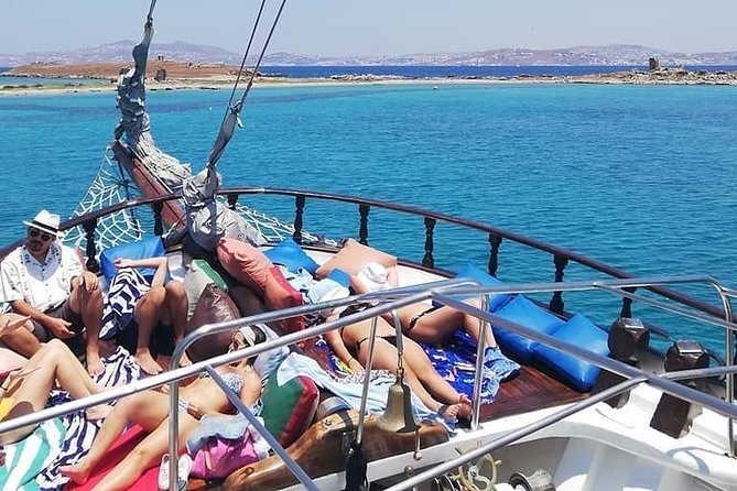 The Authentic Rhenia-Delos Cruise - Logistics that matter: meeting point, timing, and ID