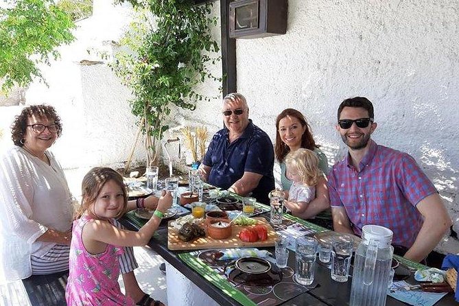 Traditional Barbecue Experience at Traditional Farm in Mykonos - What you actually eat: the menu, in plain terms