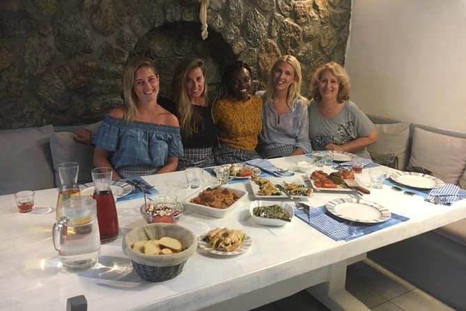 Traditional Lunch or Dinner with Drinks in Mykonos - The Menu: A Proper Mykonian Meal (Not Just a Token Starter)